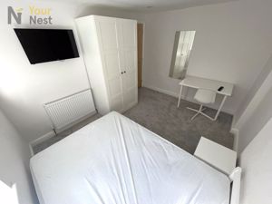 Photo 5- click for photo gallery